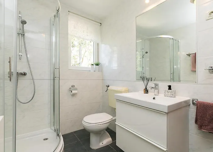 アパート Dama ポレッチ